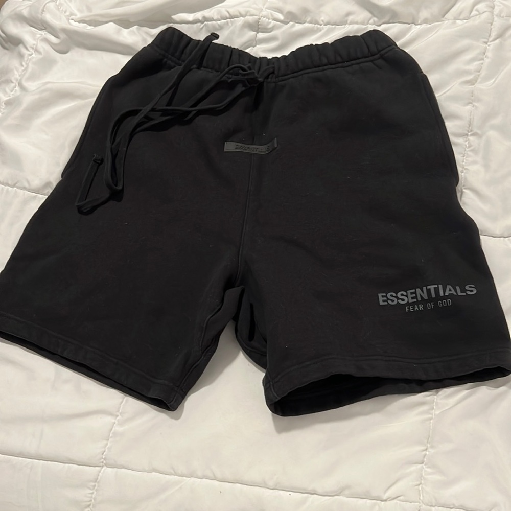 Black Essentials Shorts